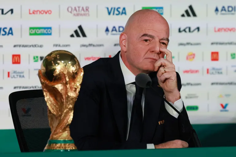 إنفانتينو يعلق على استبعاد الحكم الصومالي من المونديال ويشيد بدور ترمب