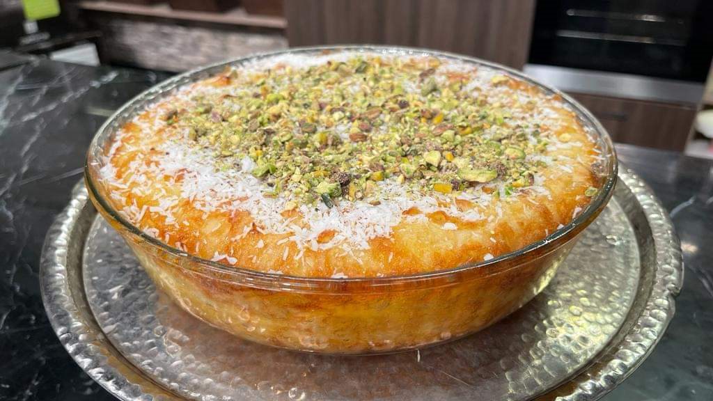 طريقة عمل الجلاش بالبسبوسة في الفرن