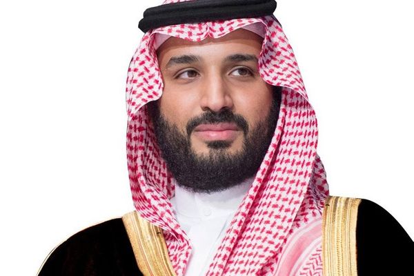 ولي العهد يتلقى رسالة خطية من رئيسة وزراء اليابان