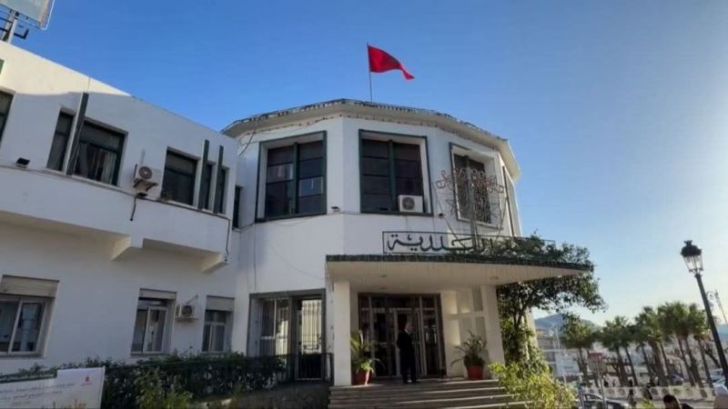 الإهمال يهدد ذاكرة تطوان والمقر القديم للبلدية مهدد بالانهيار