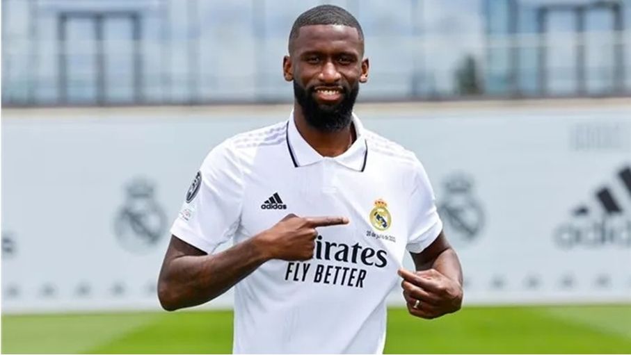 روديجر يصفع لاعب ريال مدريد على وجهه