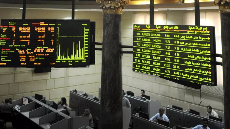 "إس آند بي داو جونز" تدرس خفض تصنيف بورصة مصر إلى فئة الأسواق المبتدئة