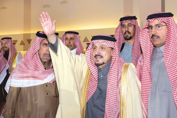 ساحة العدل تجسد أمجاد التأسيس بعروض ملهمة