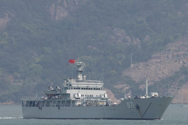 تايوان ترصد طائرات عسكرية وسفناً حربية صينية حول أراضيها