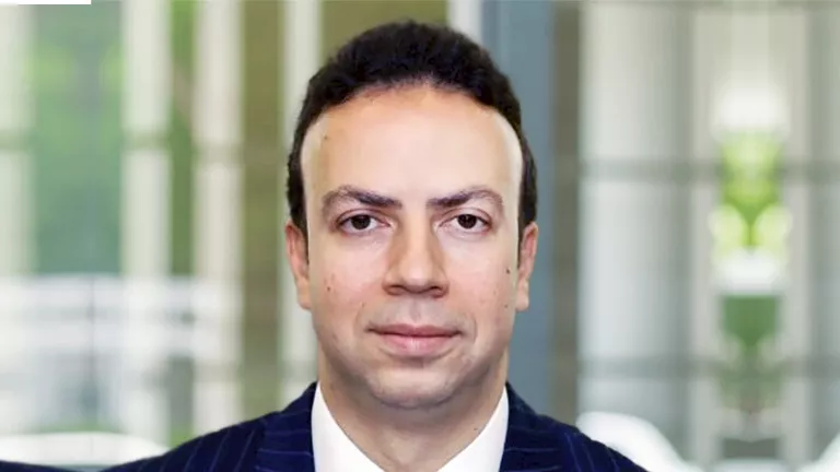 كيف صمد الاقتصاد المصري في مواجهة الصدمات الخارجية؟ المركزي يجيب
