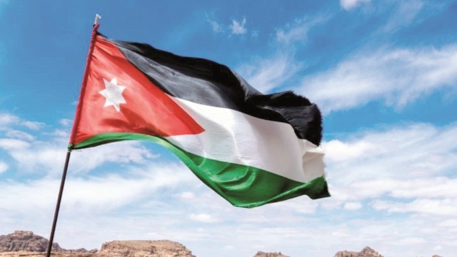 في "يوم العلم".. احتفاء يعزز السردية الوطنية ويحمي وعي الأبناء