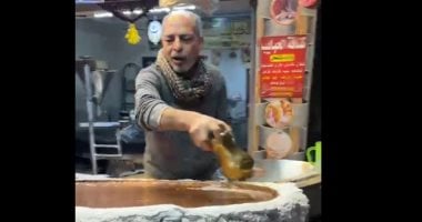 أجواء تميز شبرا خلال رمضان.. شاهد ماذا يفعل بولس فى الشهر الكريم؟