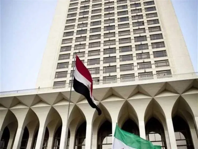 الخارجية تكثف متابعة أوضاع الجاليات المصرية وتؤكد تقديم الدعم القنصلي الكامل لهم