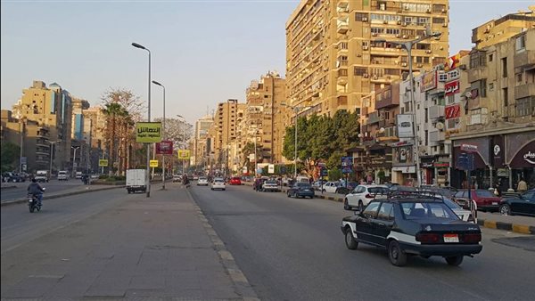 حالة المرور اليوم في القاهرة والجيزة والقليوبية، سيولة بكافة المحاور وانتشار مكثف للخدمات