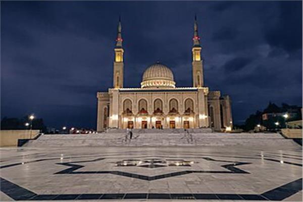 مواقيت الصلاة اليوم الأحد 19 أبريل 2026 في القاهرة والمحافظات