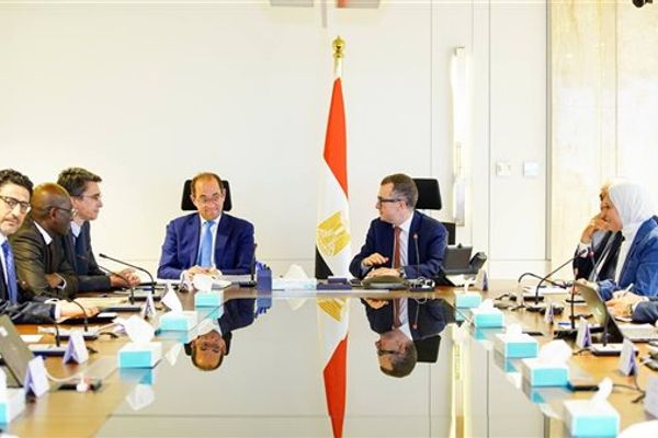اجتماع حكومي مع البنك الدولي لبحث أدوات تمويل مبتكرة لمشروعات البنية التحتية