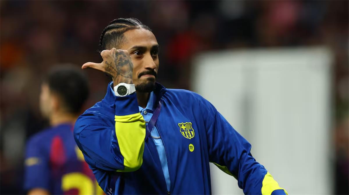 فيديو | رافينها يستفز جماهير أتلتيكو مدريد بعد توديع برشلونة دوري أبطال أوروبا