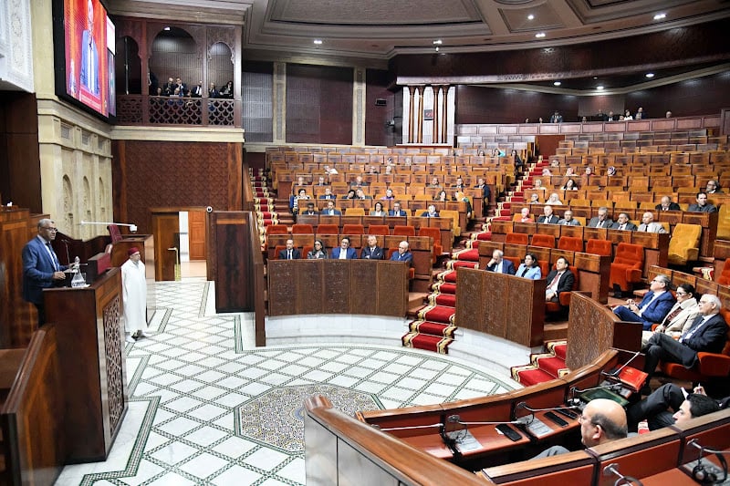 تقارير خارج النقاش .. وإسدال الستار على الولاية التشريعية يثير الانتقاد