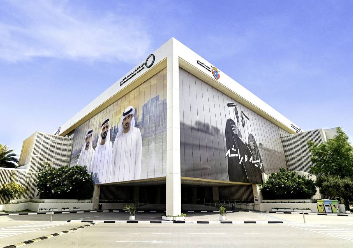 أنظمة «كهرباء دبي» تكشف 3.7 ملايين تسرّب مائي بعد العداد