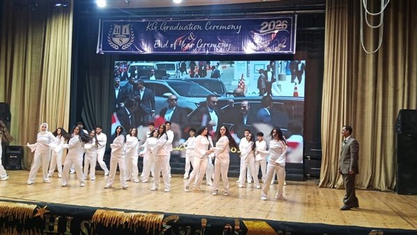 أوبريت فني لطلاب مدارس الحسام يرصد أهم إنجازات الرئيس السيسي (فيديو وصور)