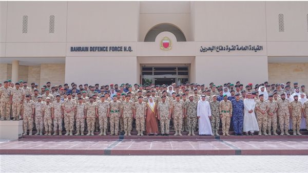 البحرين تعلن اعتراض وتدمير 3 صواريخ وعدد من المسيرات الإيرانية