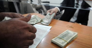 أسعار الدولار اليوم السبت فى مصر