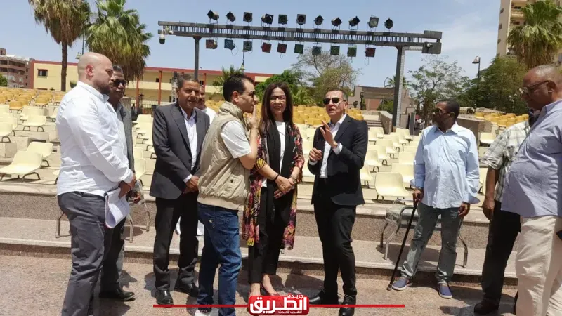 وزيرة الثقافة ومحافظ أسوان يتفقدان المواقع الثقافية بالمحافظة