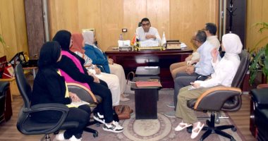 نائب محافظ الأقصر يناقش دعم المبادرات النسائية والمجتمعية والمقبلين على الزواج