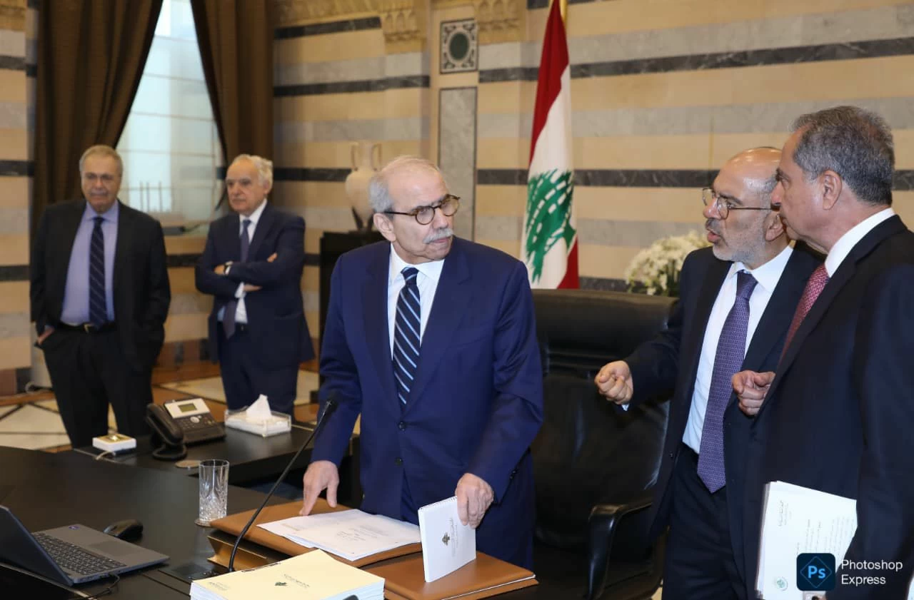 سلام يعلن بدء انتشار الجيش اللبناني جنوباً ويؤكد الالتزام بالقرار 1701 وحصرية السلاح