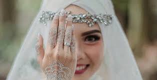 هل المرأة حرة بشكل مطلق؟