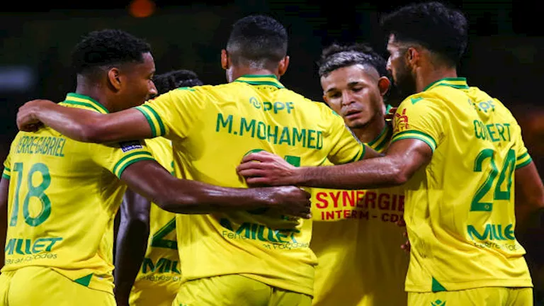 بالفيديو.. حيلة من حارس مرمى نانت لإفطار اللاعبين الصائمين