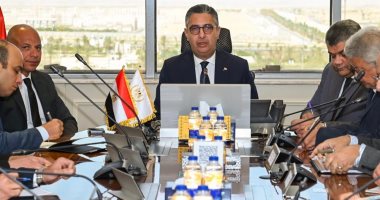 تنفيذ المشروع القومى لسلسة منافذ كارى أون لتوفير السلع الغذائية تنفيذا لتوجيهات القيادة السياسية.. يستهدف استقرار الأسواق وتعزيز التوازن السعرى.. متابعة دورية لمعدلات تنفيذ تطوير فروع المجمعات الاستهل