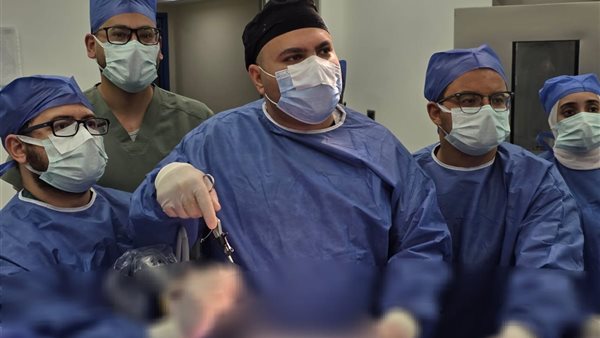الرعاية الصحية: نجاح جراحة متقدمة بمنظار الصدر (VATS) لأول مرة بمستشفى النيل بأسوان