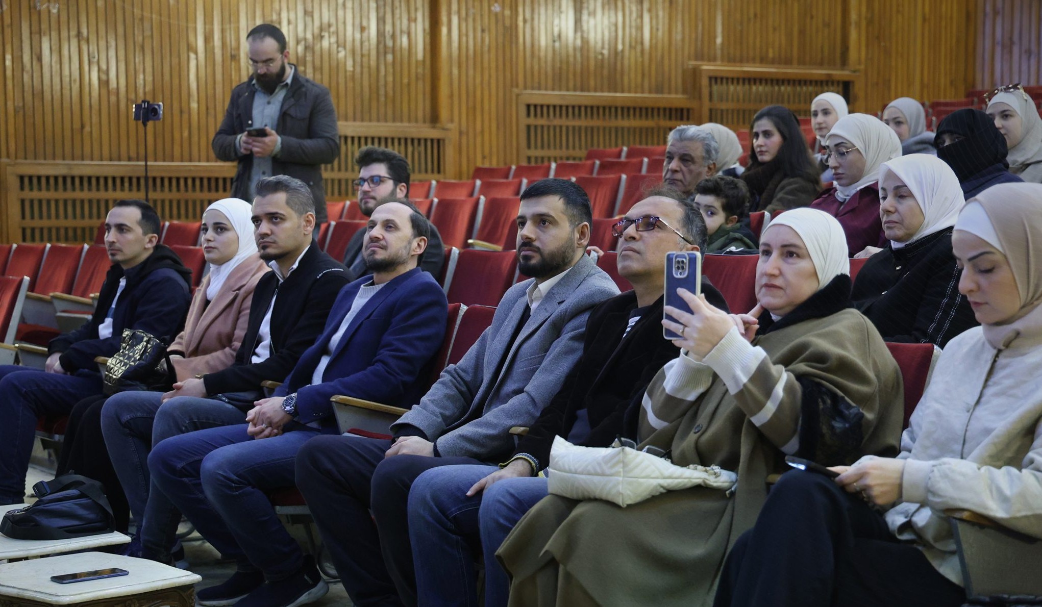 التربية السوريّة: 300 طفل يعانون ضعف السمع في المدارس الدامجة