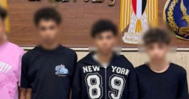 سقوط عصابة الرسائل المفبركة.. 4 طلاب انتحلوا صفة ضباط لسرقة الهواتف