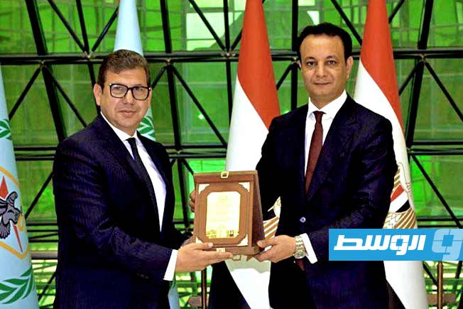 رئيس المخابرات المصرية يبحث مع بلقاسم حفتر تعزيز التعاون المشترك