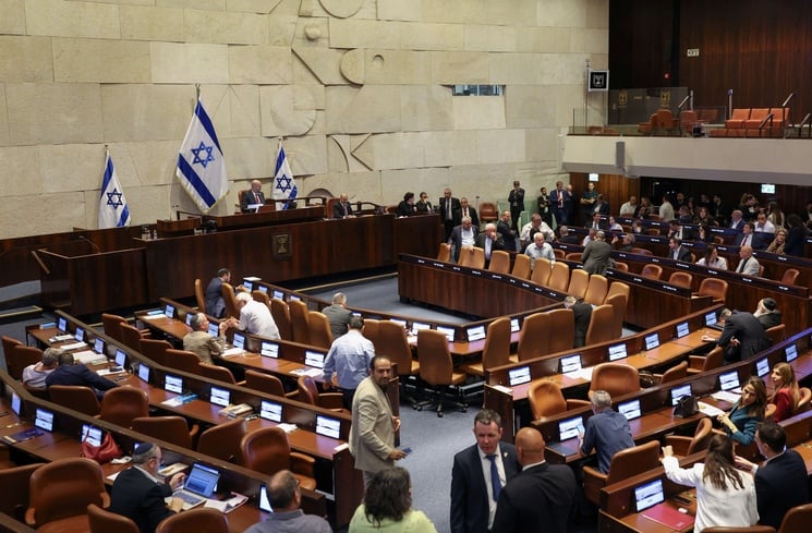 الأحزاب العربية تتقدم نحو قائمة مشتركة.. والطيبي لـ”القدس العربي”: منفتحون على خطوات غير مسبوقة لإسقاط حكومة نتنياهو