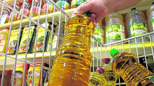 تصل إلى 5 جنيهات، انخفاض أسعار الزيت اليوم السبت 16 مايو 2026