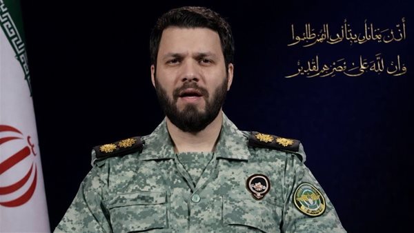 الجيش الإيراني يحذر: الرد قادم على الحصار والقرصنة الأمريكية