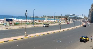 وداعا زحمة الصيف.. الافتتاح الرسمى لتوسعة الكورنيش بالإسكندرية.. زيادة عرض الشاطئ إلى 32.5 متر مع بنية تحتية متكاملة ومشروعات للحماية البحرية.. و5 حارات فى كل اتجاه مع كوبرى علوى للسيارات بمحمد نجيب