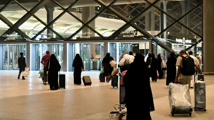 المدينة المنورة تستقبل طلائع الحجاج المتعجلين القادمين من مكة المكرمة