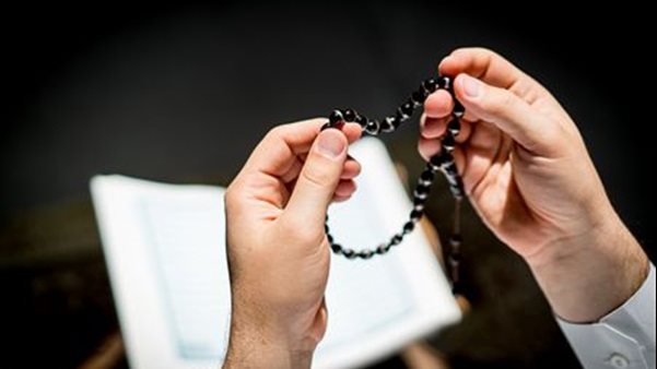 أذكار المساء مكتوبة .. ردد أفضل ما قاله النبي لمغفرة الذنوب وفتح أبواب الخيرات