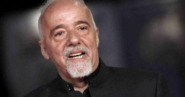 كتب غيرت حياة أصحابها بعد النجاح.. كيف يبدل الكتاب مصير كاتبه؟