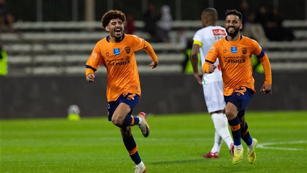 الاتفاق يخسر من الفيحاء بهدف في الدوري السعودي