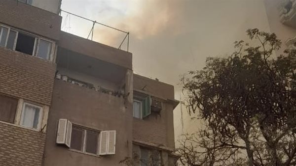 ماس كهربائي وراء حريق شقة سكنية بالهرم وإصابة شخصين