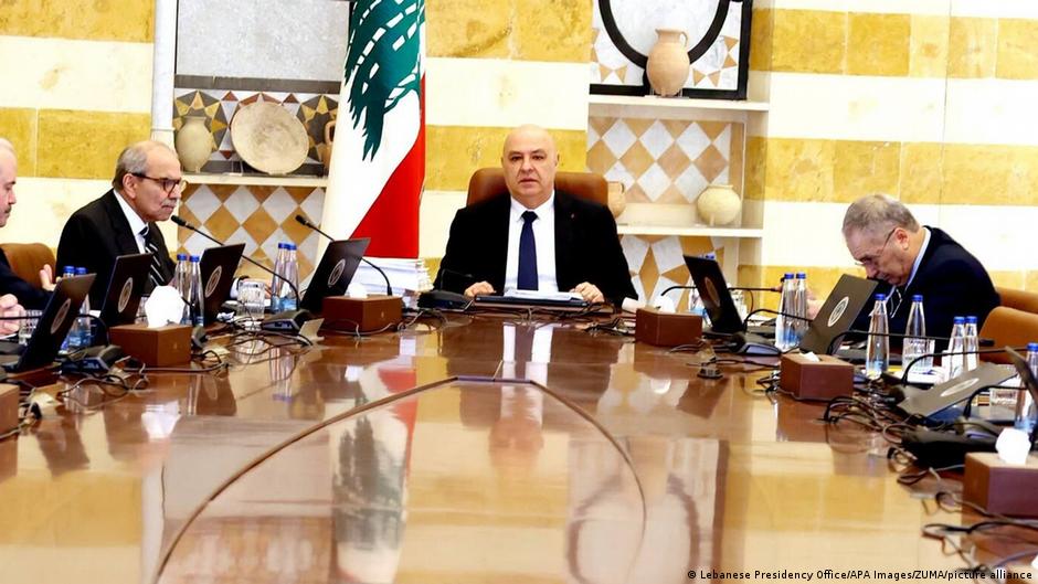 عون: لن ننسحب من المفاوضات مع إسرائيل رغم الضغوط