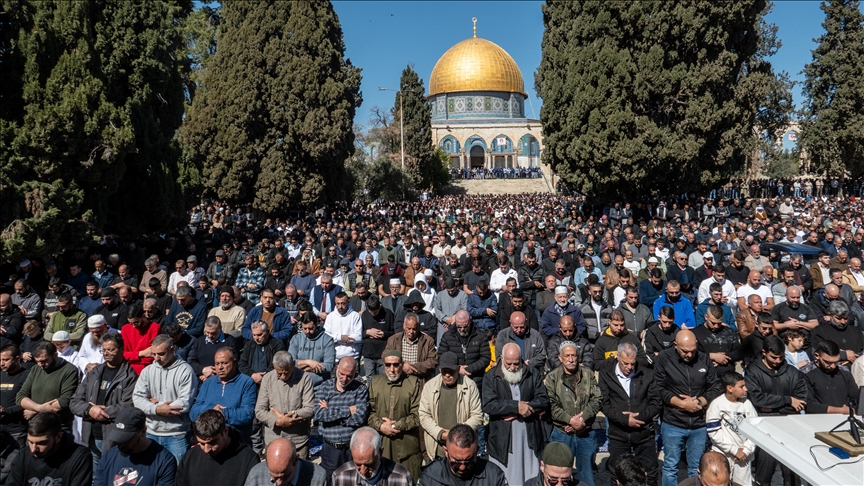هيئة مغربية تدين إغلاق المسجد الأقصى وتجدد الدعوة لإسقاط التطبيع