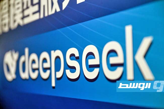 بكين تفنّد اتهامات واشنطن بشأن سرقة تقنيات الذكاء الصناعي وتصفها بـ«الحملة التشهيرية»