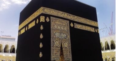 هل تساءلت يوما عن تاريخ بناء الكعبة المشرفة؟ وكم مرة رُفعت قواعد هذا البيت العتيق؟ تمثل قصة بناء الكعبة المشرفة سجلًا إيمانيا خالدا يعكس تعاقب الأجيال فى تعظيم هذا البيت العتيق ويؤكد أن عمارتها رسالة