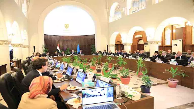 شروط الدراسة بالخارج ومعادلة الشهادات الأجنبية للطلاب المصريين