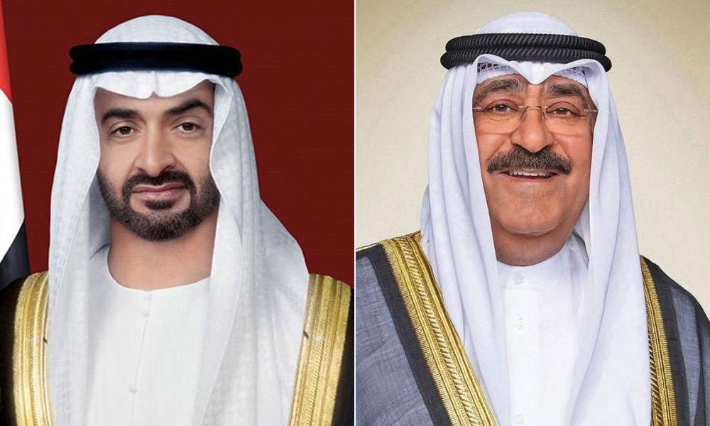 سمو أمير البلاد وسمو ولي العهد على رأس مستقبلي رئيس دولة الإمارات لدى وصوله للبلاد في زيارة أخوية