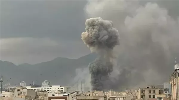 وكالة "فارس" الإيرانية: دوي انفجارات في محافظة هرمزجان وجزيرة قشم