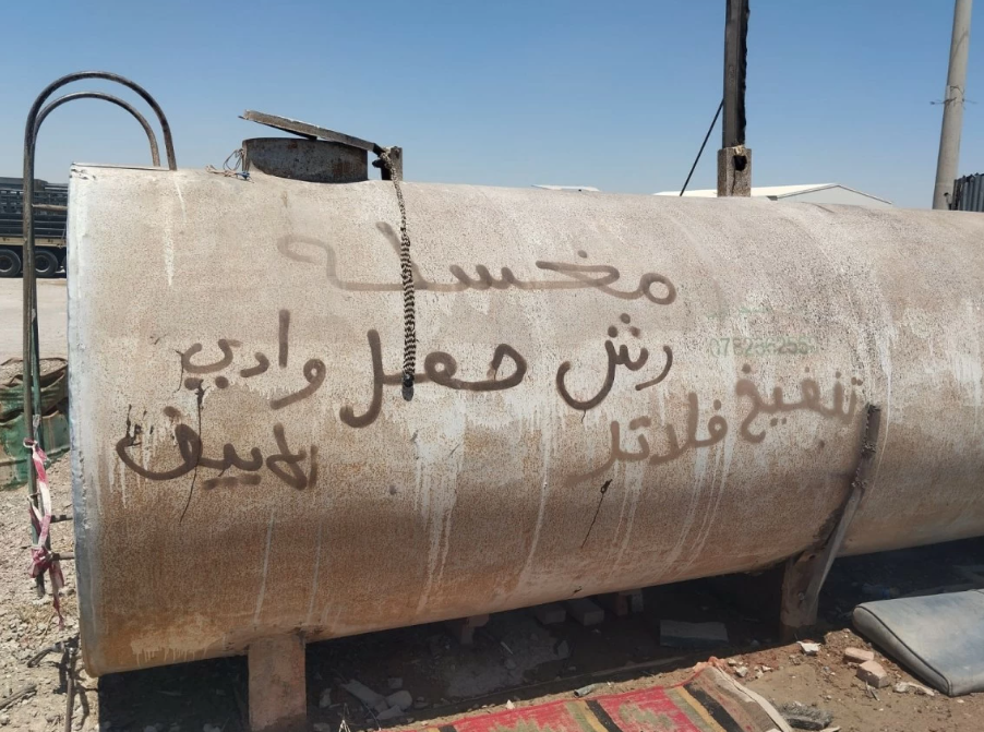مطالبة نيابية بإنصاف أصحاب مرشات مياه الطريق الصحراوي "مذكرة"
