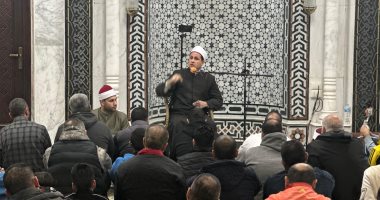 عظة التراويح.. مدير أوقاف بورسعيد يحث المصلين على ذكر الله