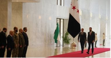 الرئيس السورى يستقبل نظيره الفرنسى فى قصر الشعب بدمشق